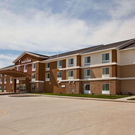 Americinn By Wyndham Fairfield Buitenkant foto